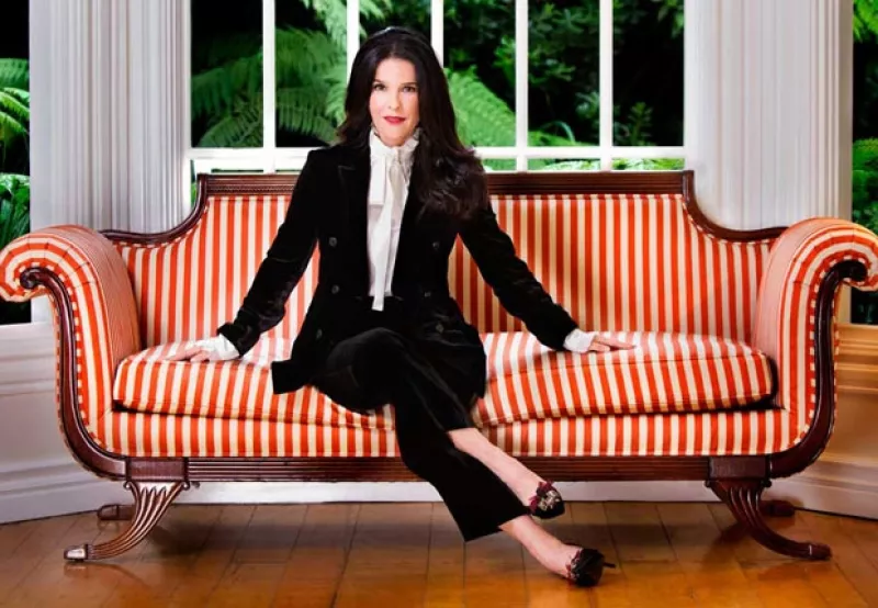 Son amigas desde hace muchos años y han compartido grandes experiencias juntas, por tal motivo nadie mejor que la periodista para escribir de la conductora más exitosa del momento.