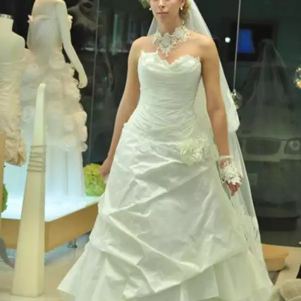 Desfile de Vestidos de Novia