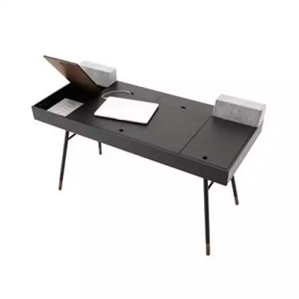 Y bueno, uno de los cuartos que es nuestro gran favorito: el estudio. Si tu novia se queda a dormir todo el tiempo en tu casa o si tienes visitas constantemente podemos asegurar que tu lugar de des...