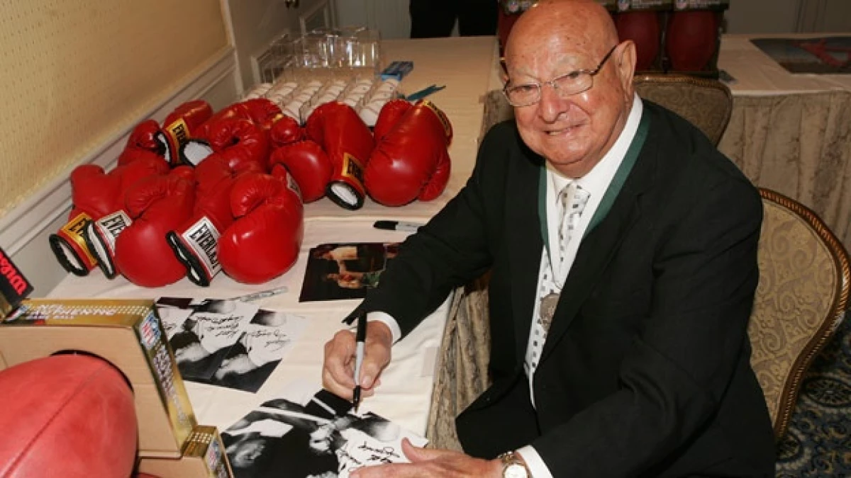 Angelo Dundee box