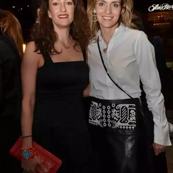 Carina de los Santos y Emma Urias.