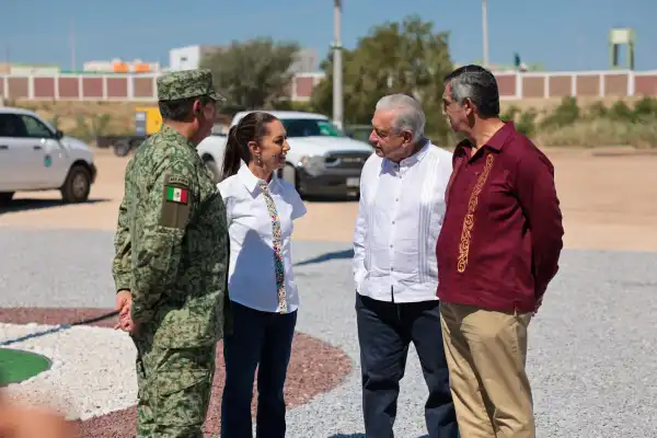 sheinbaum-amlo-gira.jpg