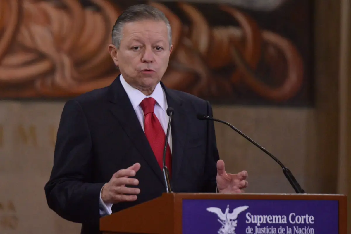 arturo-zaldívar