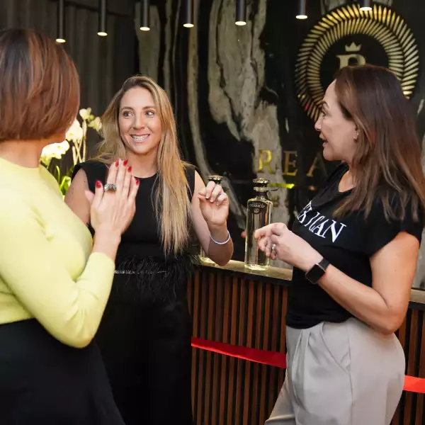 Daniela Buitrón, Sharon Cohen y Mayra Ramírez