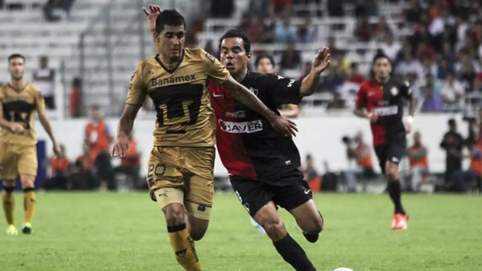 Pumas vs Atlas1
