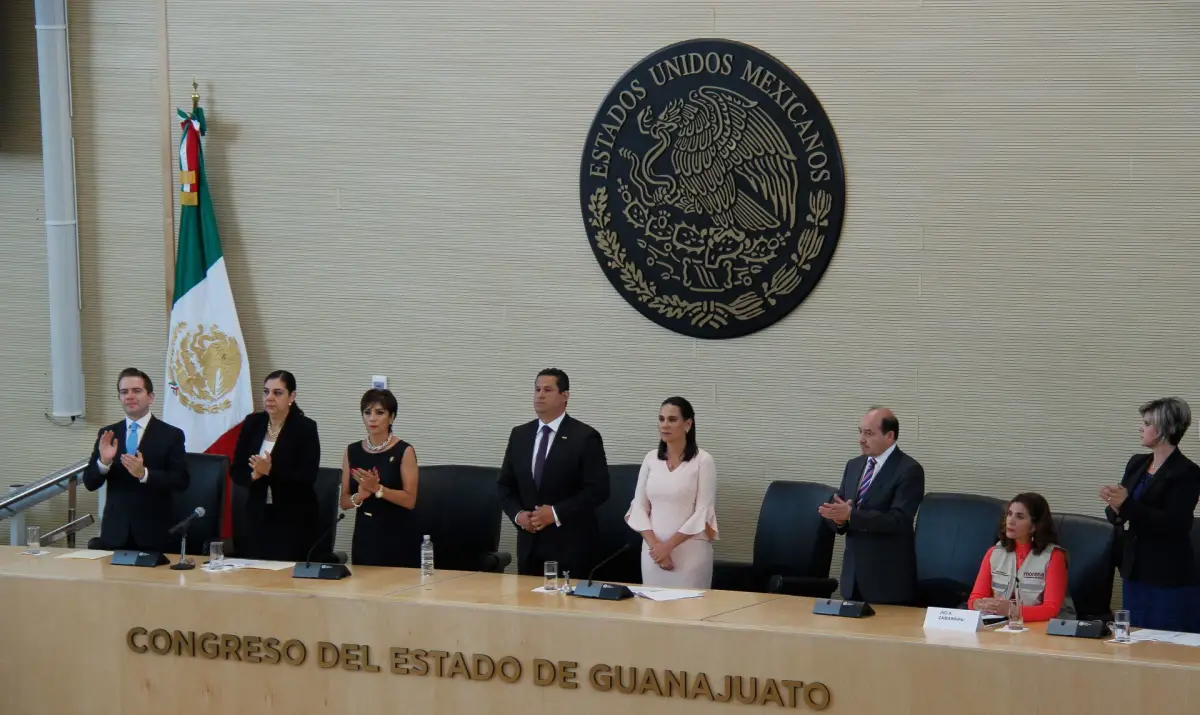 cuánto reciben de aguinaldo algunos diputados locales