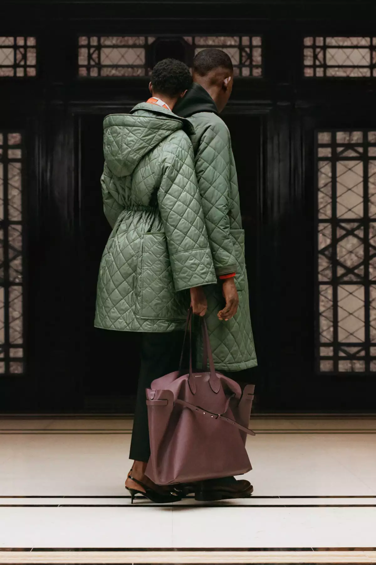 Burberry-Resort-2019-02