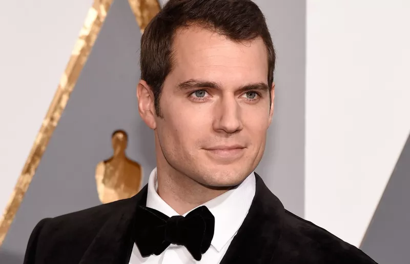 Henry-Cavill-Boyfriend-Material