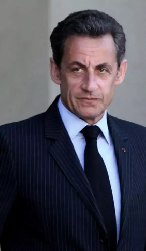 Un grupo de estafadores reclamaron dos millones de euros a la Presidencia Francesa  como concepto de viajes oficiales.