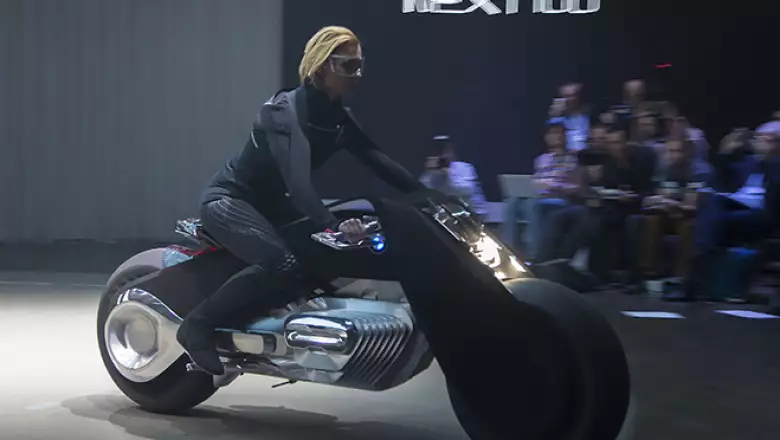 BMW motocicleta 3