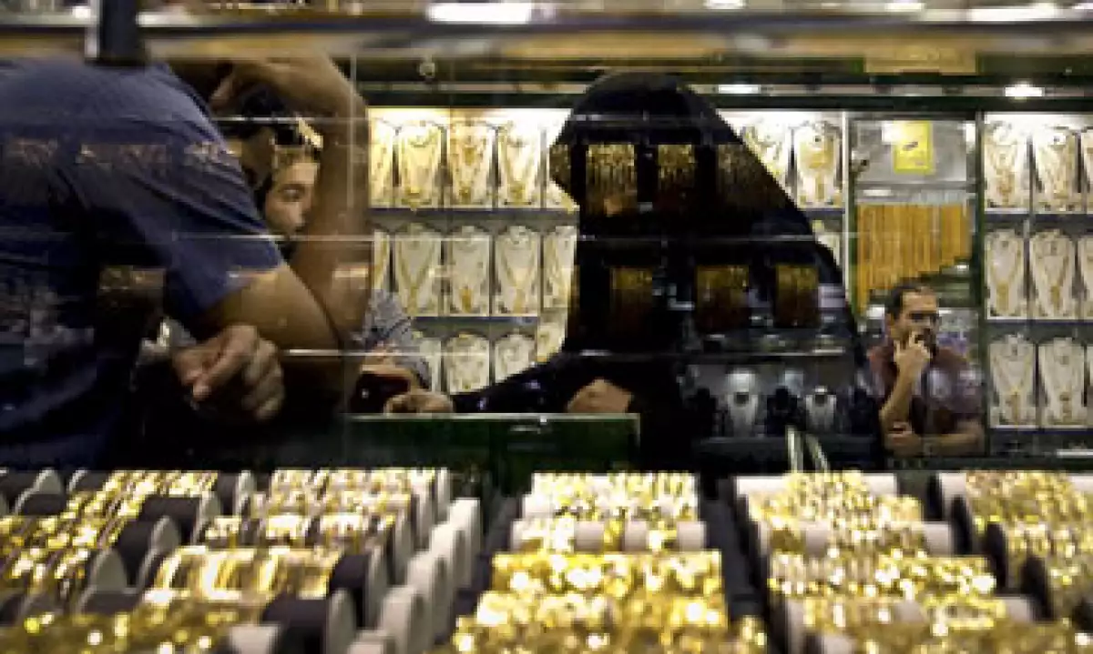 El emirato ha instalado refinerías de oro y fábricas de joyería. (Foto: AP)