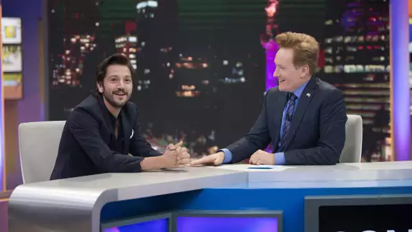 Conan O'Brien, Diego Luna