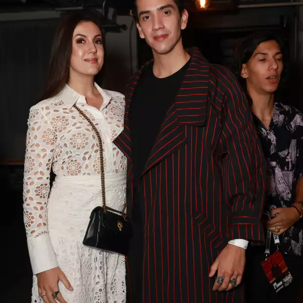 Gabriela Naumnik y Joel Hernández 