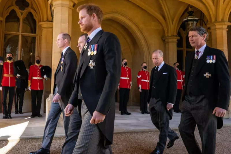 Príncipe Harry, Peter Phillips y el príncipe William