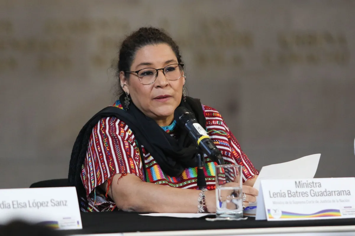 lenia batres usa huipiles