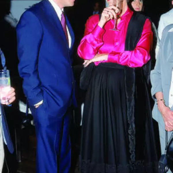 Larry Rubín, Gina Breakwell