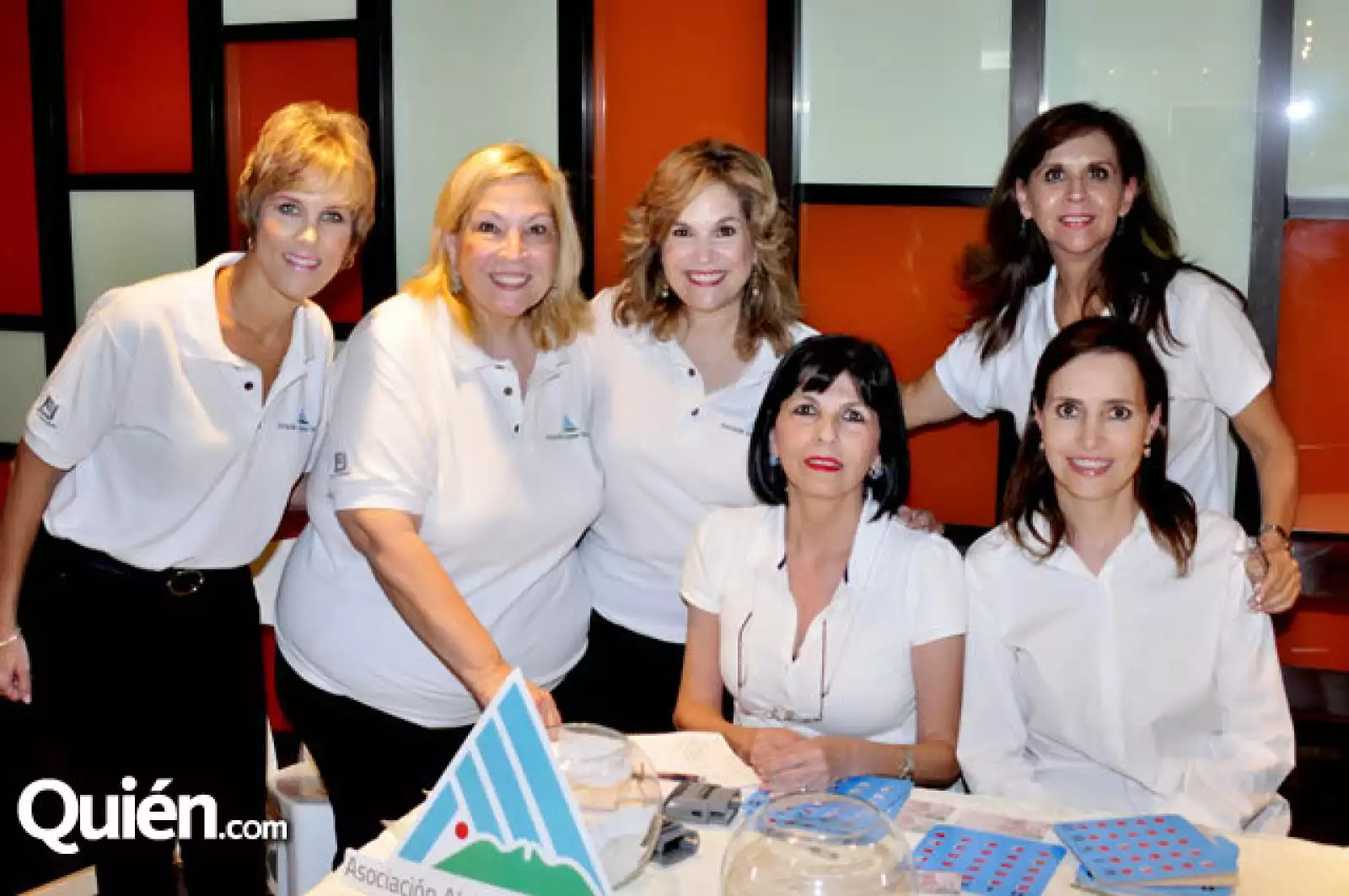 Debbie Chontkowsky, Norma Villarreal de Garza, Tere Villarreal de Dillon, Patricia Plancarte de Bremer, Alejandra Salinas y Alma Martínez