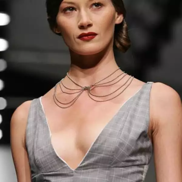 MBDF Pasarela Manhes&Massun