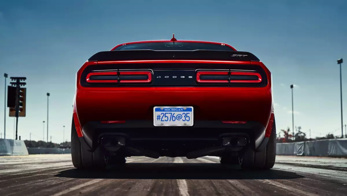 Challenger SRT Demon