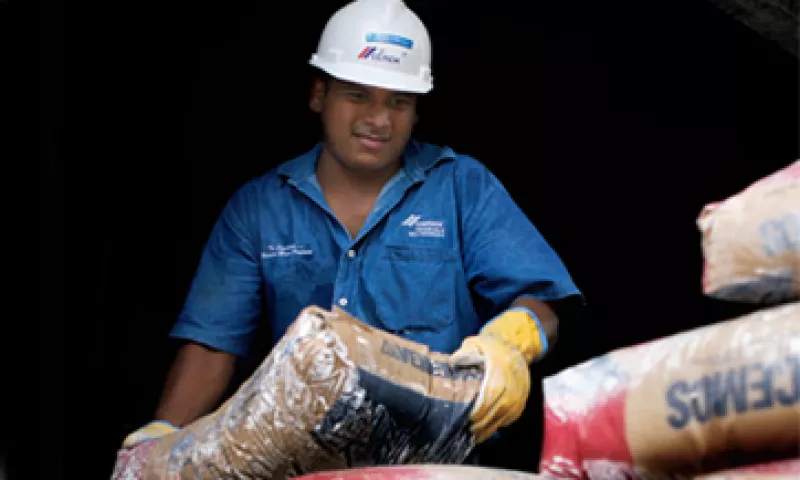 Este lunes, la firma reportó una pérdida neta de 203 mdd.  (Foto: Reuters/ Tomás Bravo)