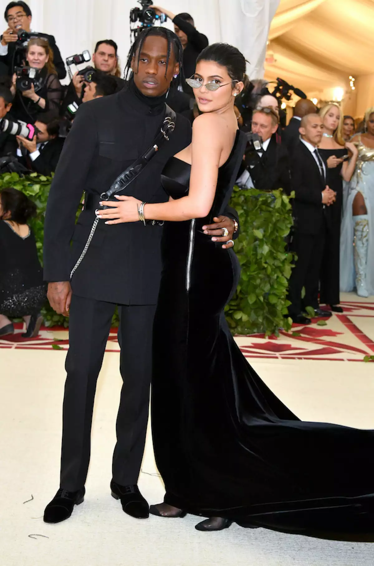 Heavenly Bodies: Fashion & The Catholic Imagination Costume Institute Gala