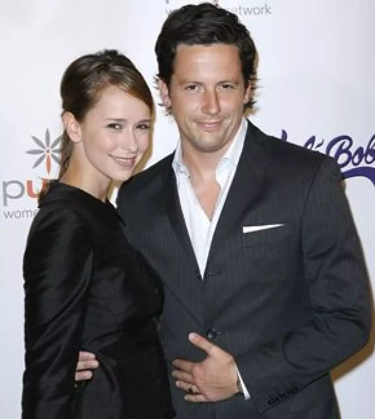 La actriz de ‘Ghost Whisperer’ se ve callada y triste durante las grabaciones luego de que terminara su compromiso con Ross McCall el mes pasado.