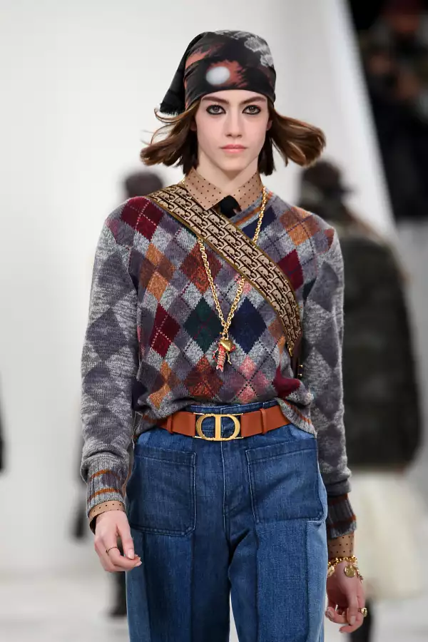 Dior : Runway - Paris Fashion Week Womenswear Fall/Winter 2020/2021