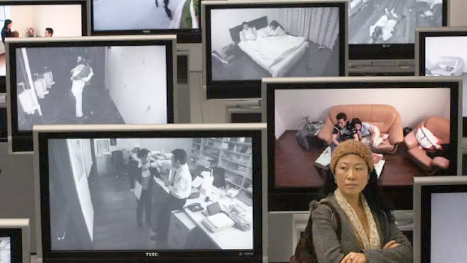 Una mujer china aprende sobre violencia doméstica