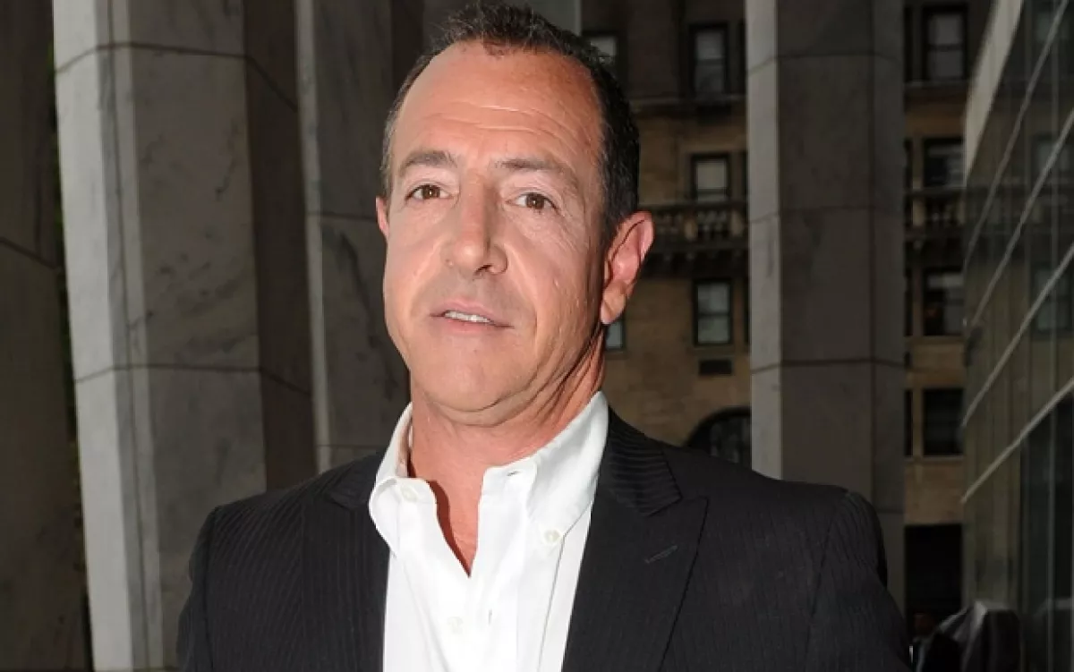 Michael Lohan desea ayudar a la comunidad con una clínica que ayude a combatir este mal, pero será exclusivo para mujeres.