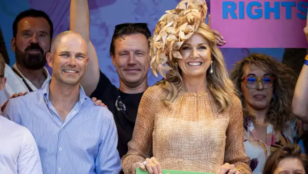 La reina Máxima de Holanda da el banderazo de salida al WorldPride en Amsterdam