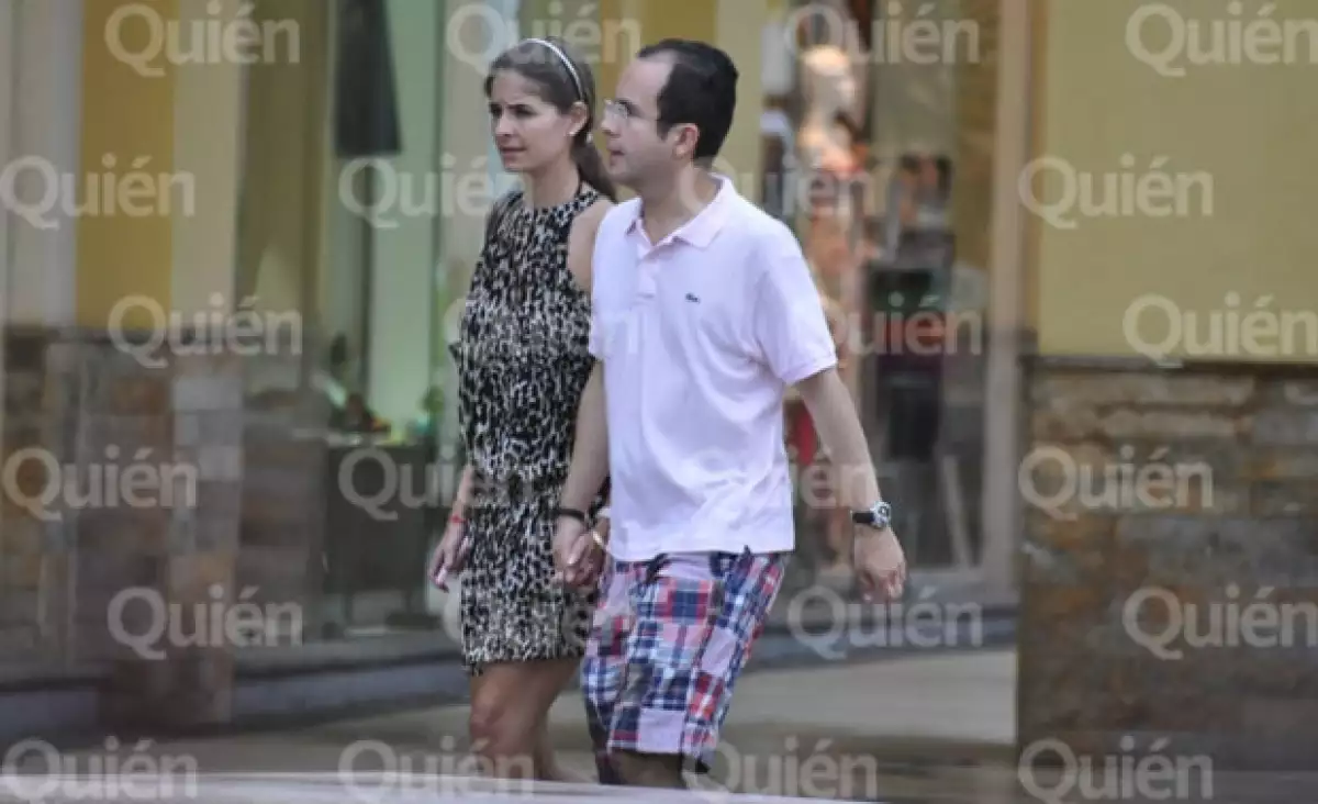 La pareja salió a comer al restaurente Harrys donde pasaron poco más de tres horas.