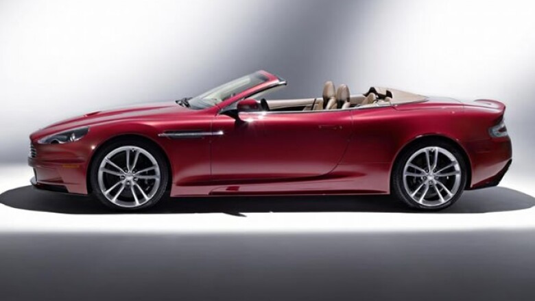 El Aston Martin DBS 2011 aparecerá en la próxima película de James Bond.