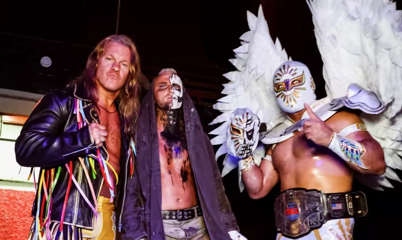 quien-es-dueno-aew-empresa-lucha-libre-1