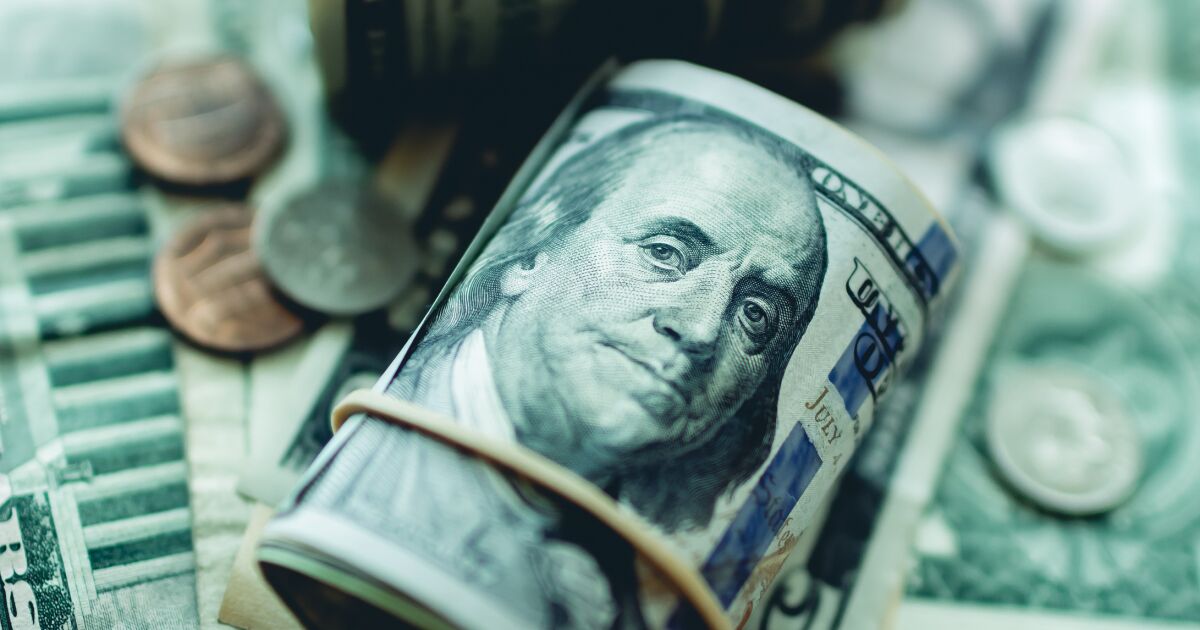 IMF: ABD 2024 yılı sonuna kadar vergileri artırmalı ve oranları düşürmeli