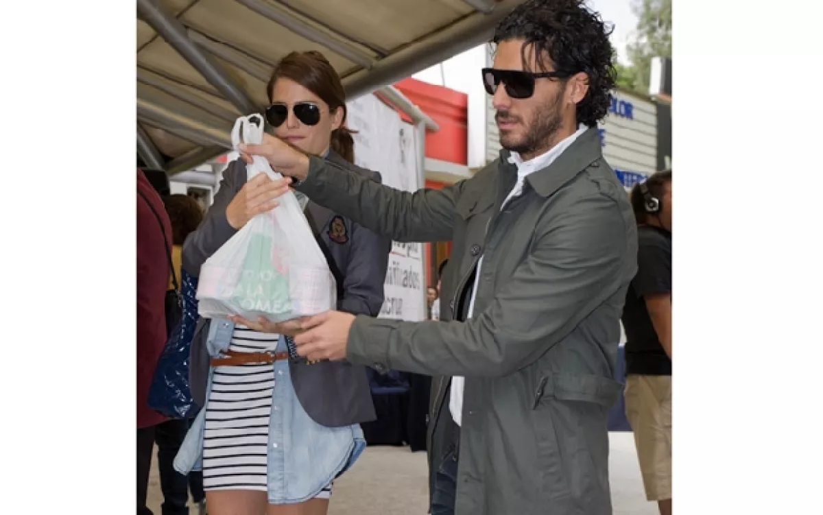 Karla Souza y Erick Elías también hicieron labor altruista.