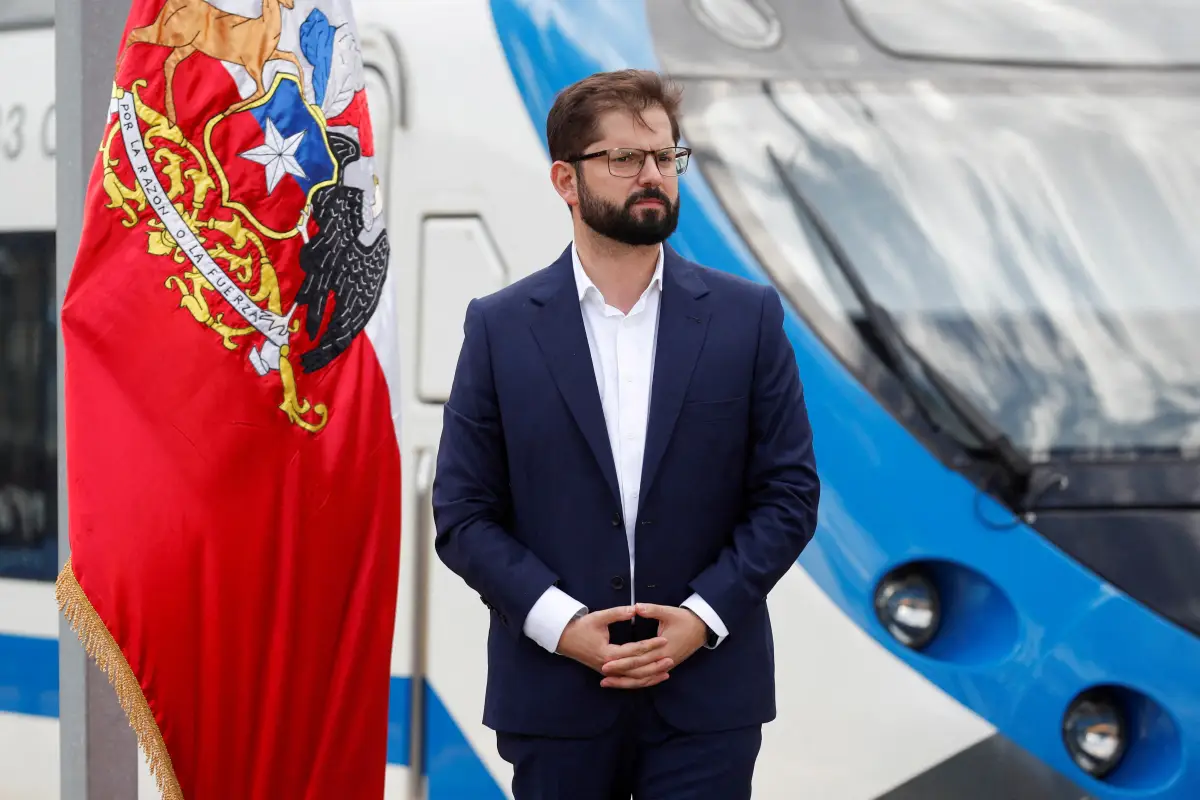 El presidente de Chile, Gabriel Boric, asiste a una actividad en la ciudad de Limache en Valparaíso, Chile, el 10 de enero de 2023.