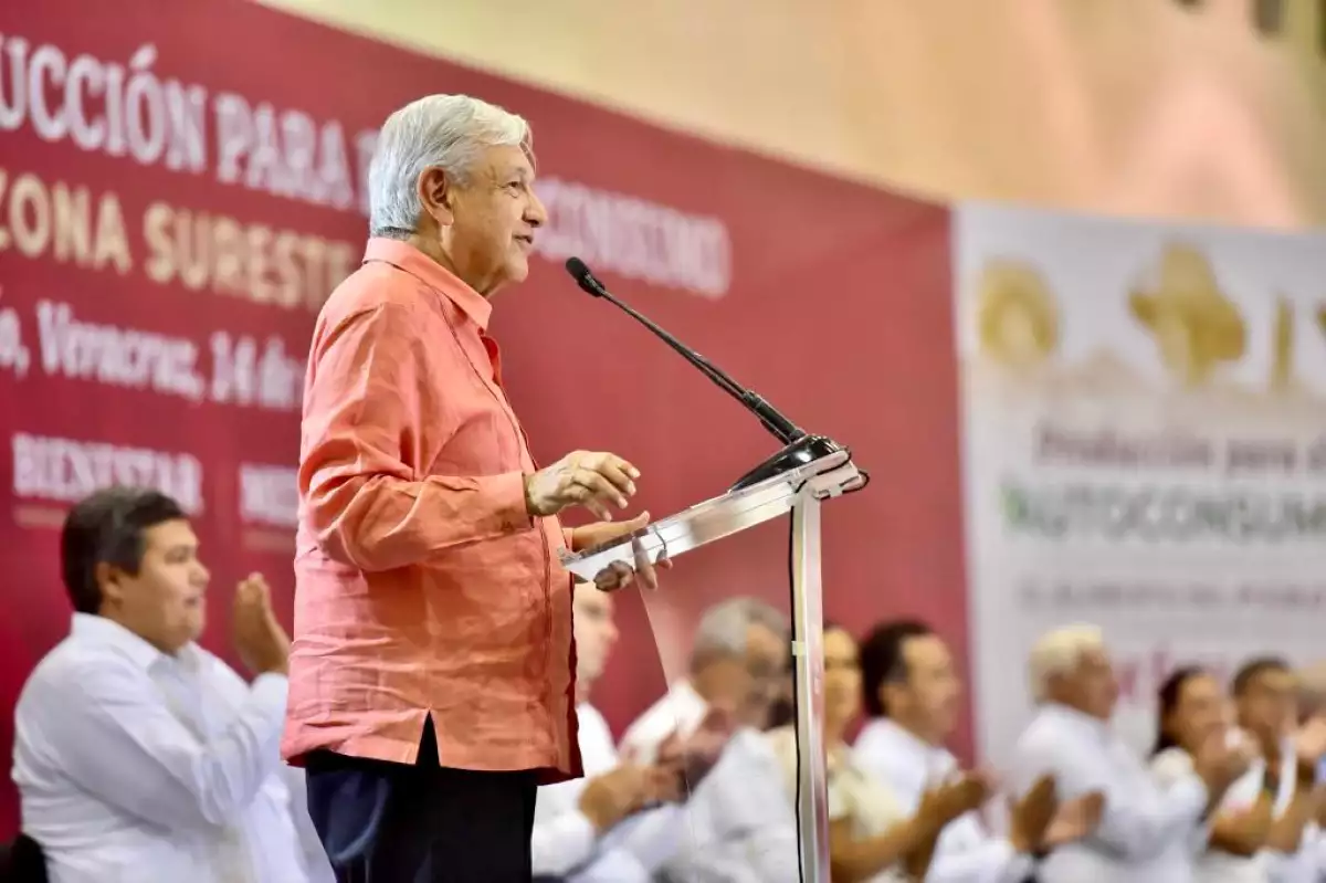 amlo-autoconsumo.jpeg
