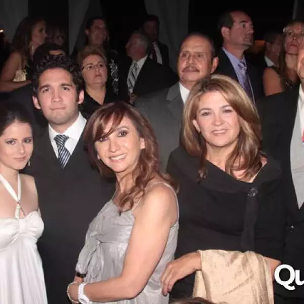 XV años de Alejandra Guerra Villa