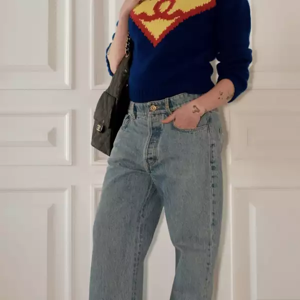 Milly Alcock para CineCon 
