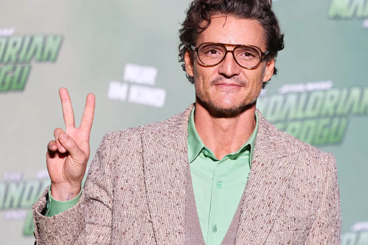 pedro pascal cabello texturizado.png