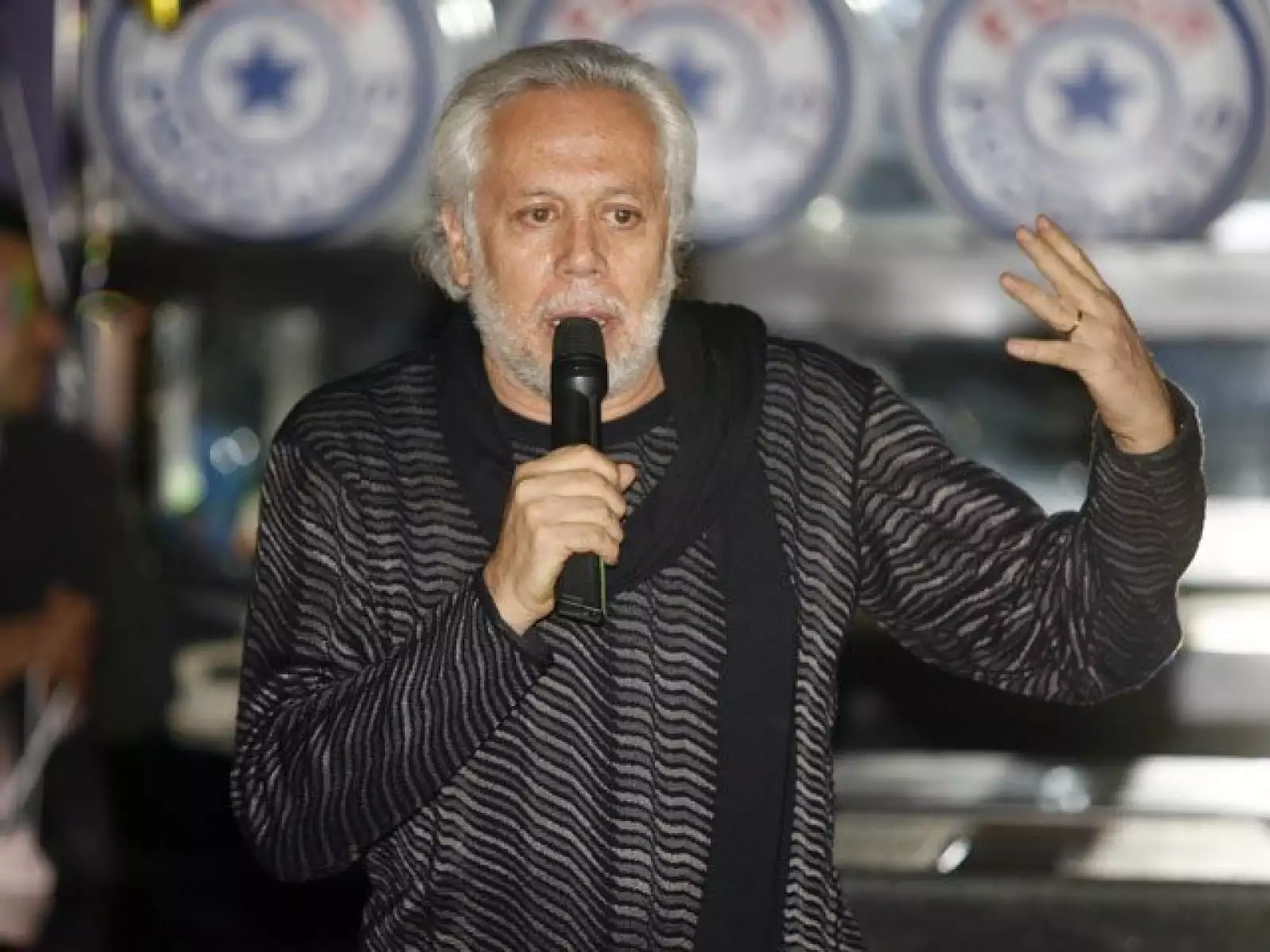 Luis de Llano, productor de `Atrévete a soñar´, ofreció  unas palabras durante el evento.