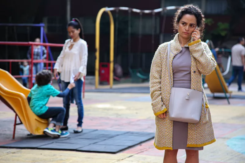 la muchacha que limpia hubo