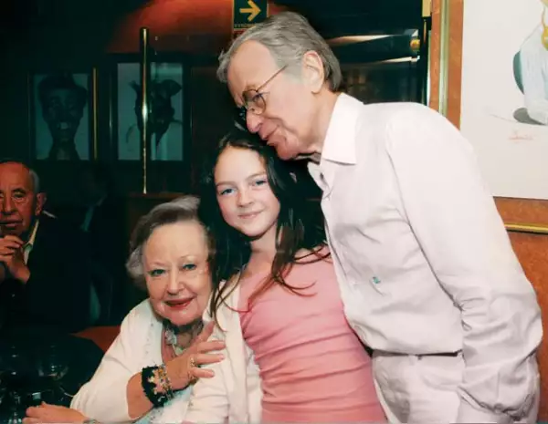 Sarita, Miranda y Jacobo Zabludovsky.