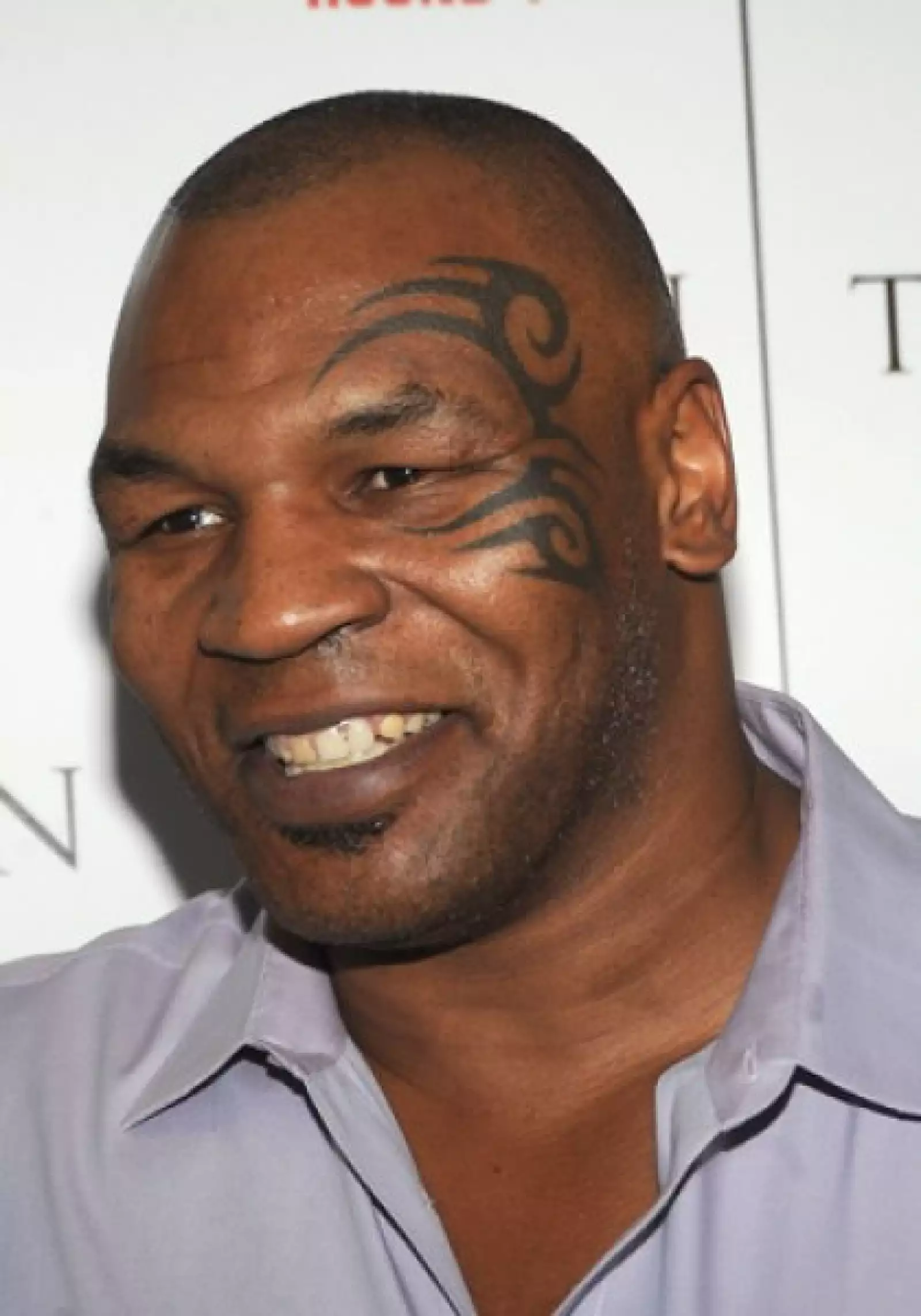 La  hija menor del ex boxeador Myke Tyson falleció tras sufrir un accidente el pasado fin de semana. Con tan sólo 4 años de edad, Exodus fue hallada con una cuerda de ejercicios enroscada en su cuello y fue llevada de emergencia al hospital, donde murió.