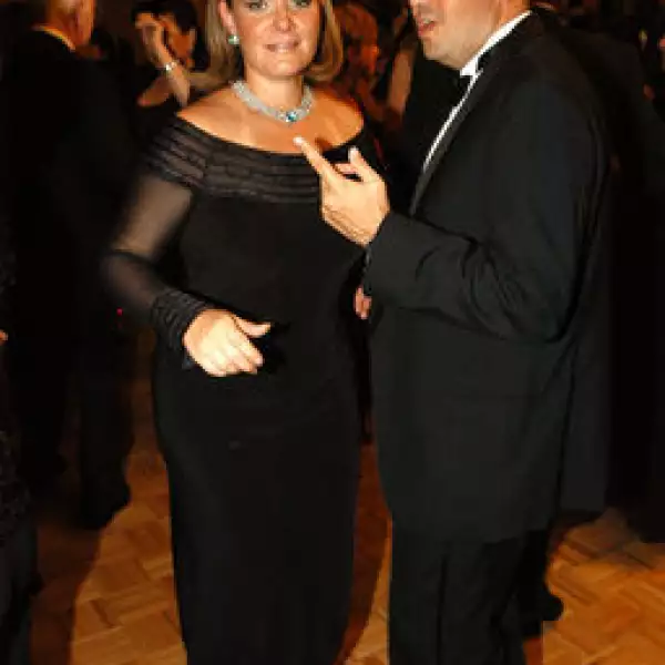 Beatriz Vélez, Eduardo Chavez
