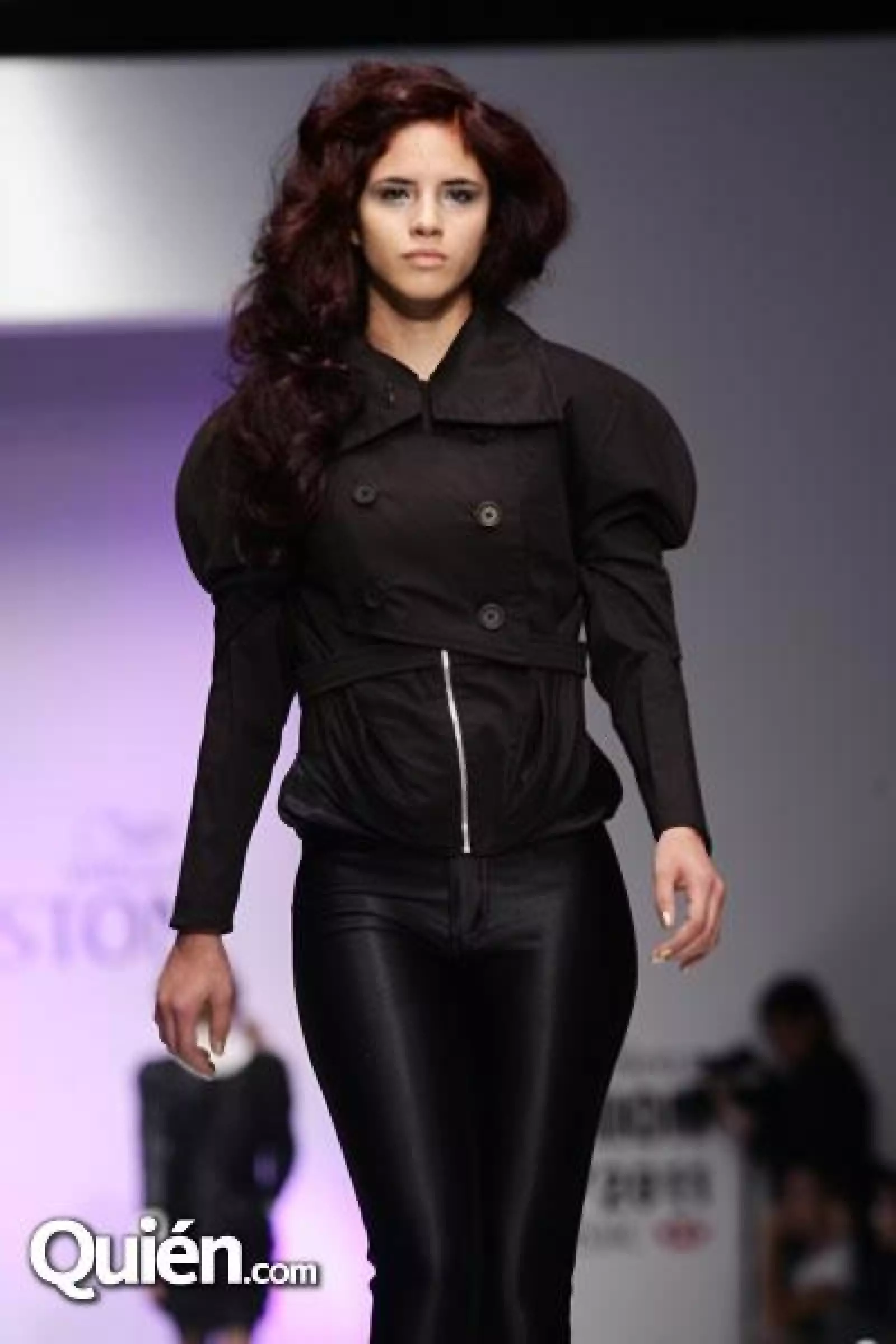 MBDF Pasarela Koleston