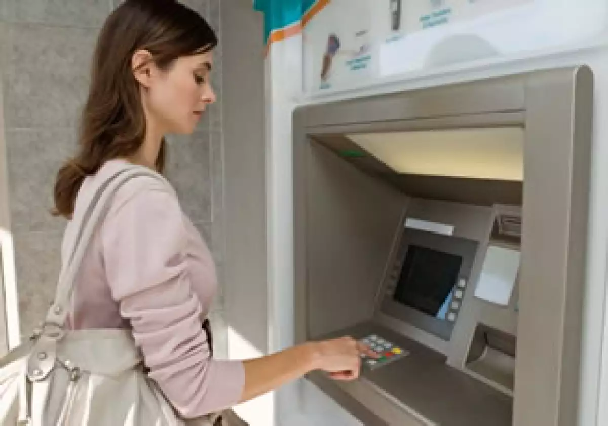 Con las modificaciones a los cobros en cajeros automáticos, Banxico espera mayor trasparencia y competencia a favor del cliente. (Foto: Jupiter Images)