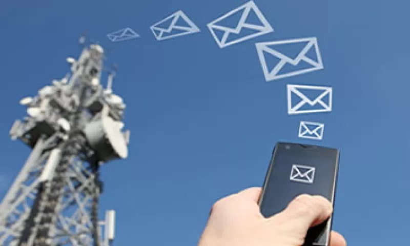 El envío de mensajes de texto sigue siendo una de las principales formas de comunicación entre dispositivos móviles. (Foto: Getty Images)