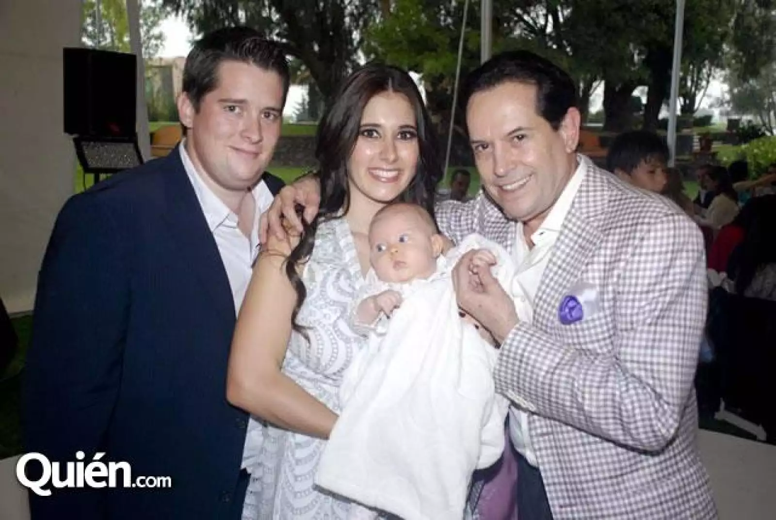 Luis Mena,Gaby García,Gaby Mena García y Juan José Origel