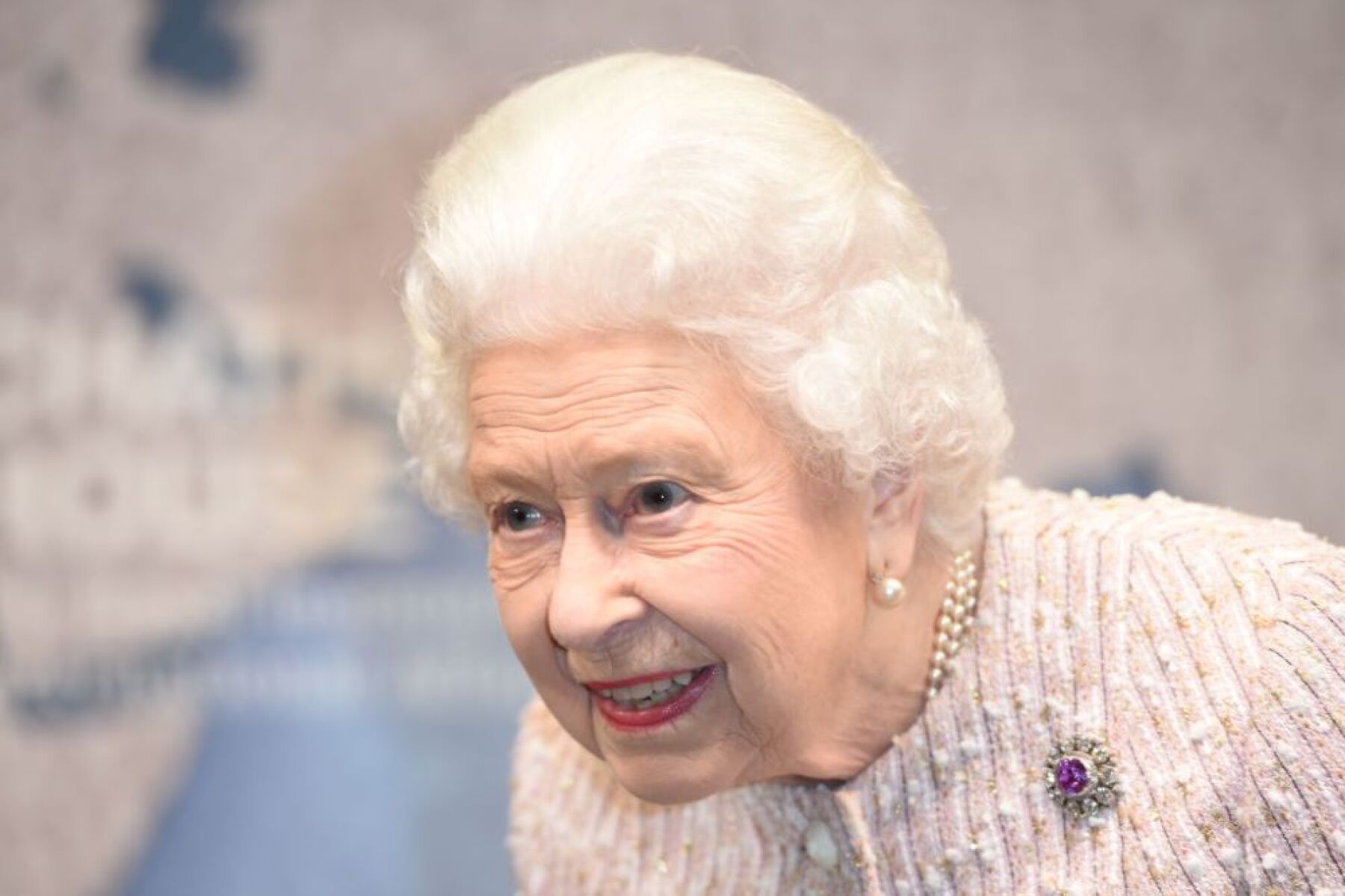 reina Isabel II.jpg